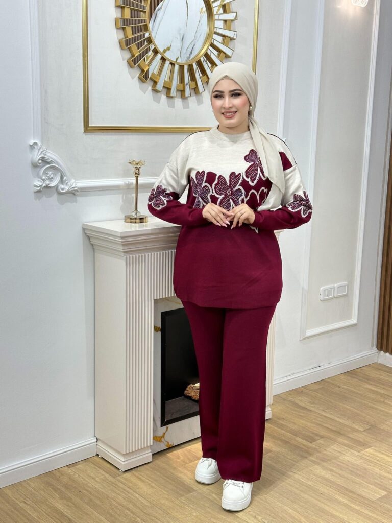 Ensemble laine fleur C11